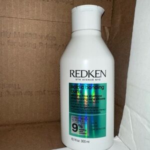 Redken Acidic Bonding Curls shampoo hair‎ care curl